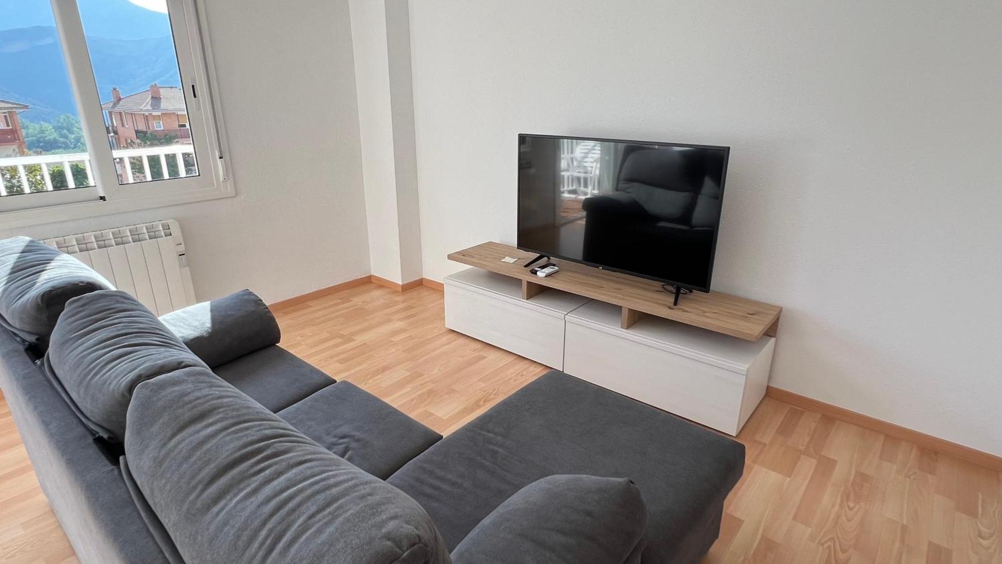 Apartament Acollidor Al Bergueda 6P Sant Jordi de Cercs Zewnętrze zdjęcie